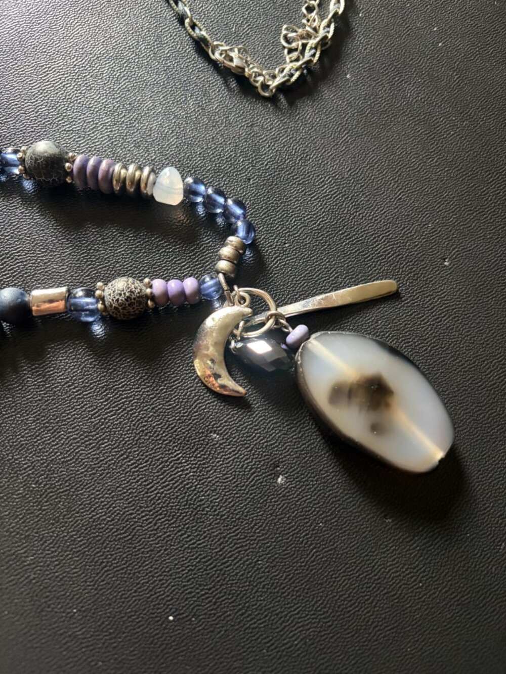 Purple stone necklace faceted stone pendant, and crescent moon charm 60g 34" - Picture 3 of 5